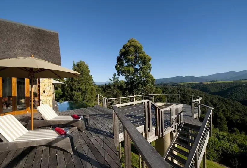 مبيت وإفطار Tamodi Lodge