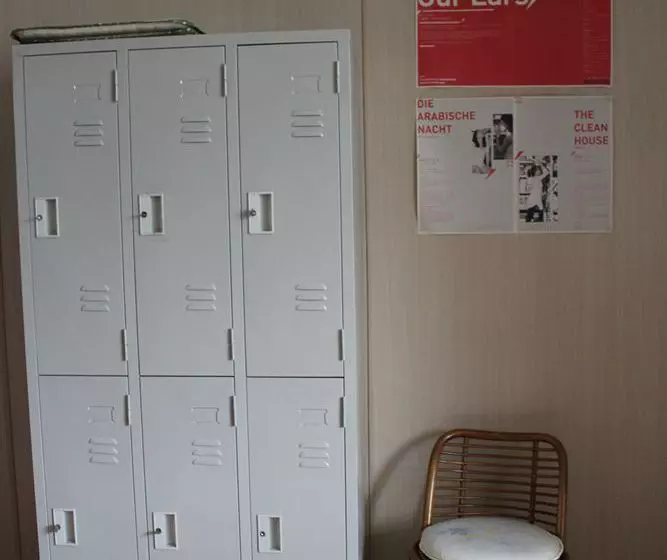 Chez Kiki Hostel - Kaohsiung