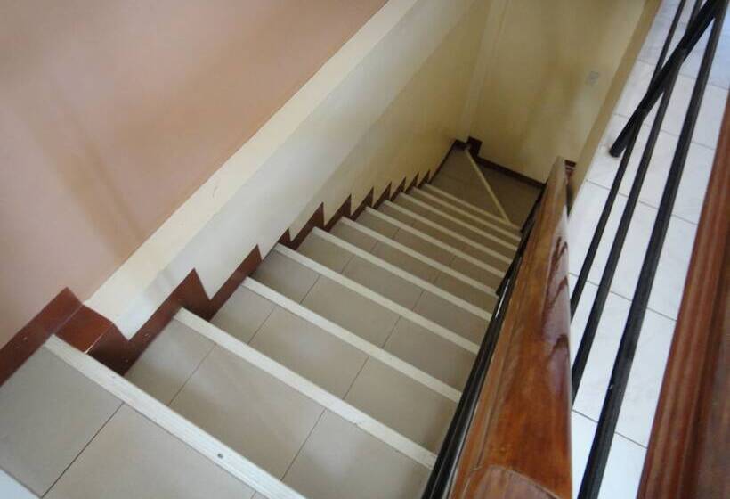 בית מלון כפרי Balayong Pension