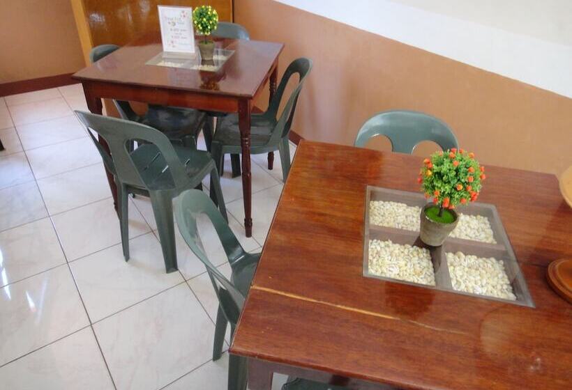 בית מלון כפרי Balayong Pension