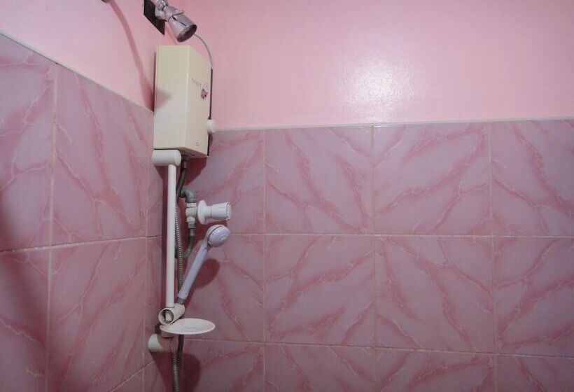 בית מלון כפרי Balayong Pension