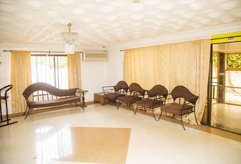 فندق Forte Royale