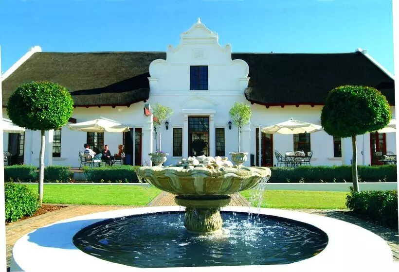 Отель Kievits Kroon Gauteng Wine Estate