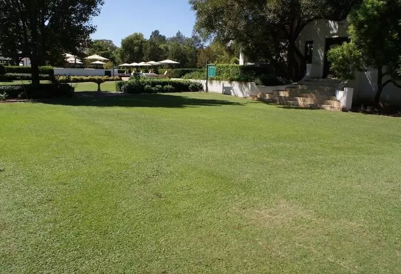 Отель Kievits Kroon Gauteng Wine Estate