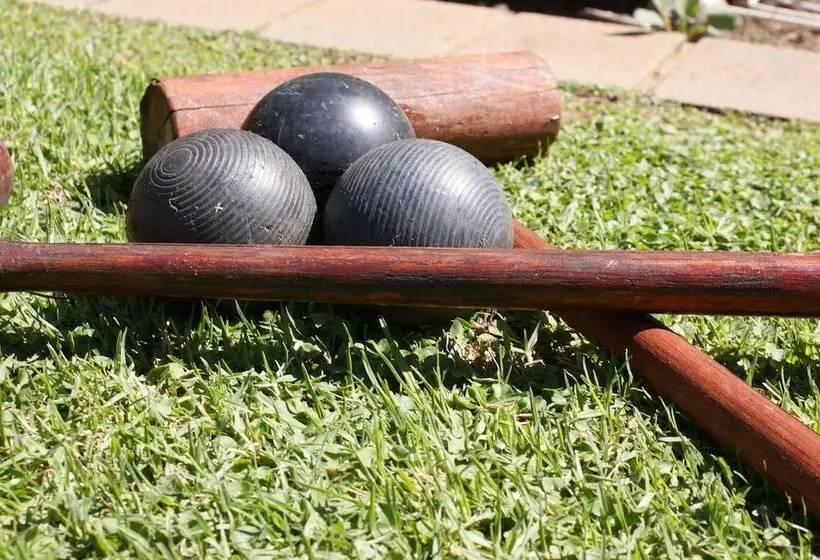 Отель Kievits Kroon Gauteng Wine Estate