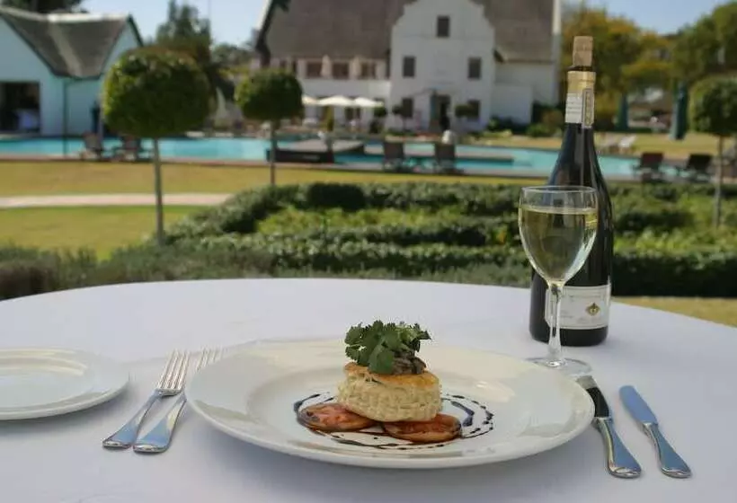 Отель Kievits Kroon Gauteng Wine Estate