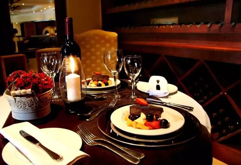 Отель Kievits Kroon Gauteng Wine Estate