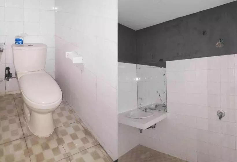 בית מלון כפרי Pecatu Guesthouse