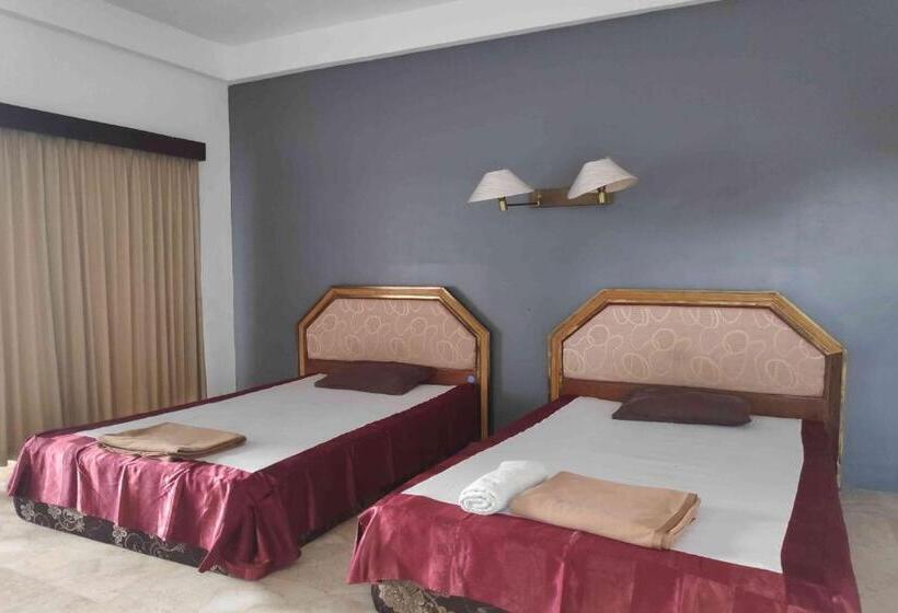 בית מלון כפרי Pecatu Guesthouse