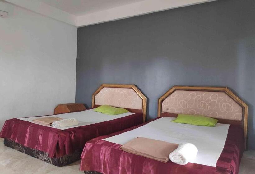 בית מלון כפרי Pecatu Guesthouse