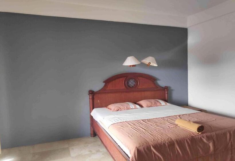 בית מלון כפרי Pecatu Guesthouse