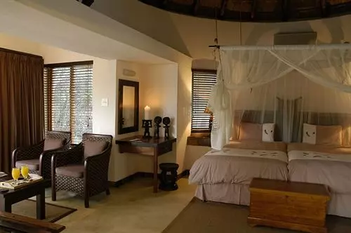 فندق Serondella Game Lodge