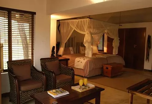 فندق Serondella Game Lodge