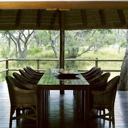 فندق Serondella Game Lodge