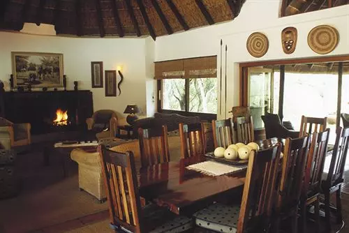 فندق Serondella Game Lodge