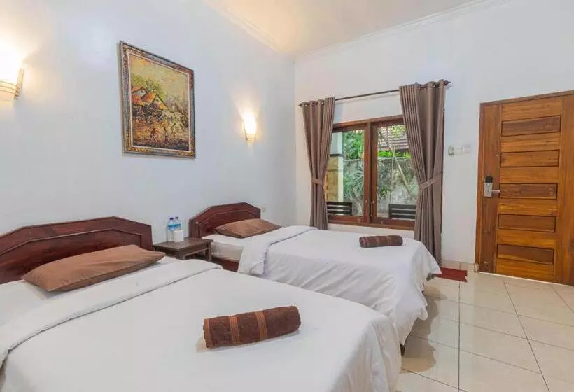 ホテル Transit Inn Senggigi