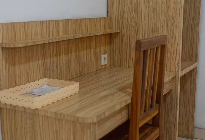 ホテル Transit Inn Senggigi