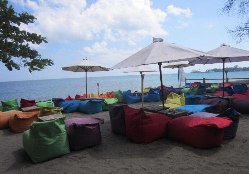 ホテル Transit Inn Senggigi