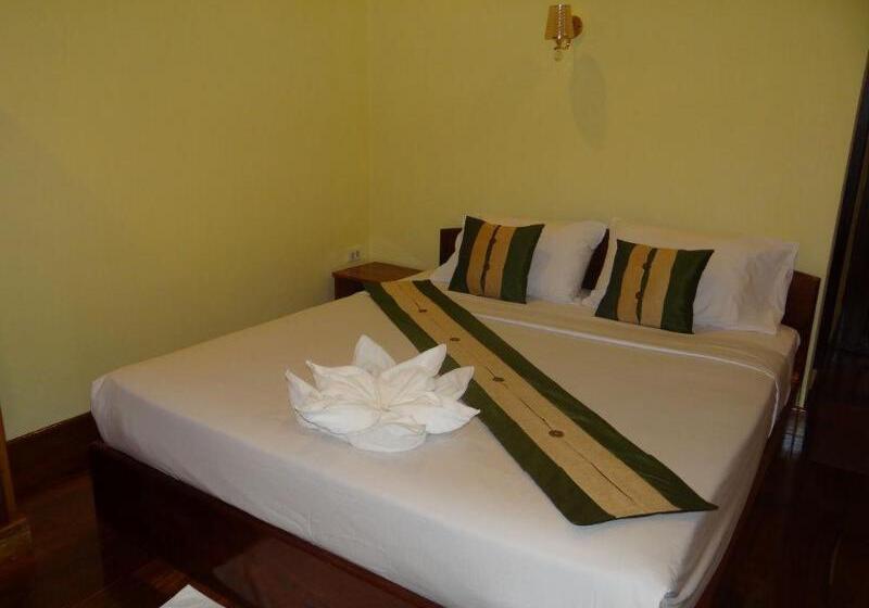 هتل Villa Somphong