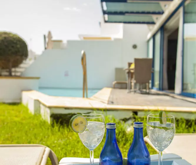 Louis Nausicaa Luxury Villa