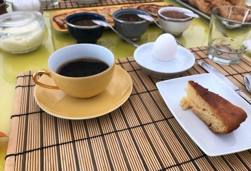 פנסיון Dar Marsa Cubes