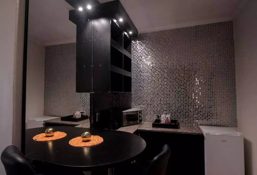 پانسیون Scenery Maqalika Guesthouse