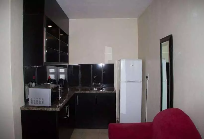 پانسیون Scenery Maqalika Guesthouse