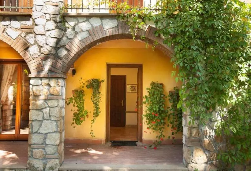 Agriturismo La Vecchia Fattoria