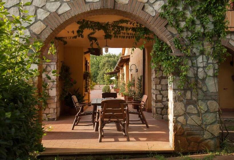 Agriturismo La Vecchia Fattoria