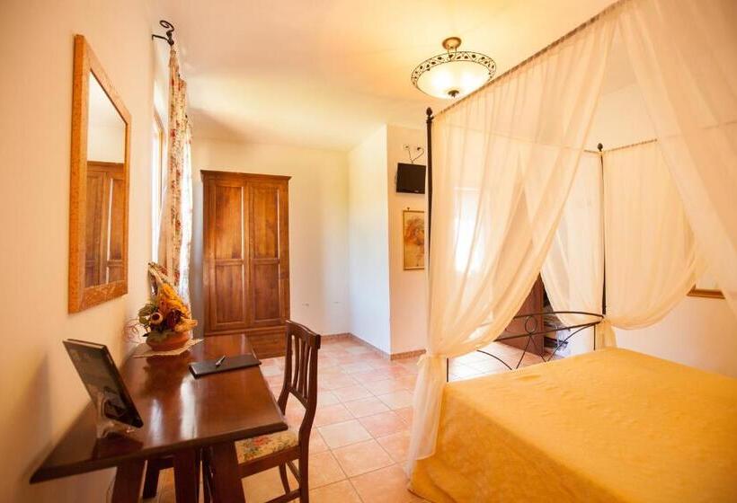 Agriturismo La Vecchia Fattoria