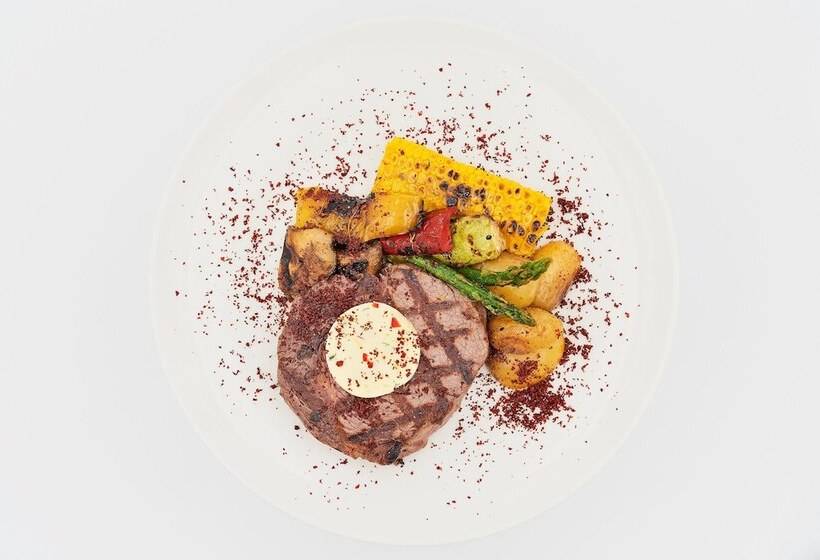 Akti Toroni Boutique