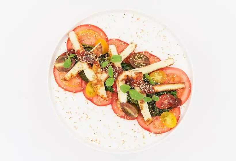 Akti Toroni Boutique