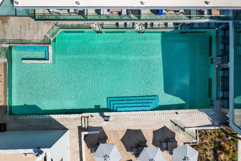 Akti Toroni Boutique