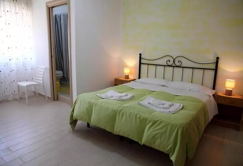 تختخواب و صبحانه Le Dune Beach