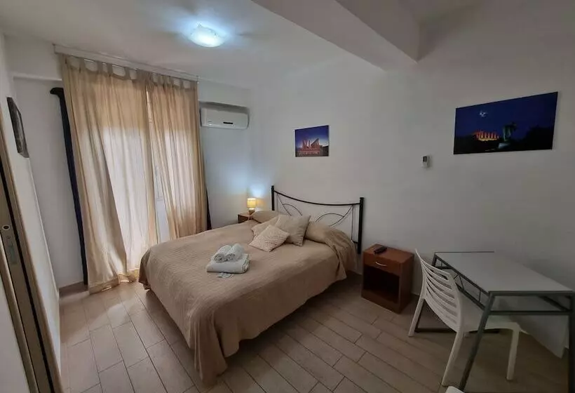 تختخواب و صبحانه Le Dune Beach