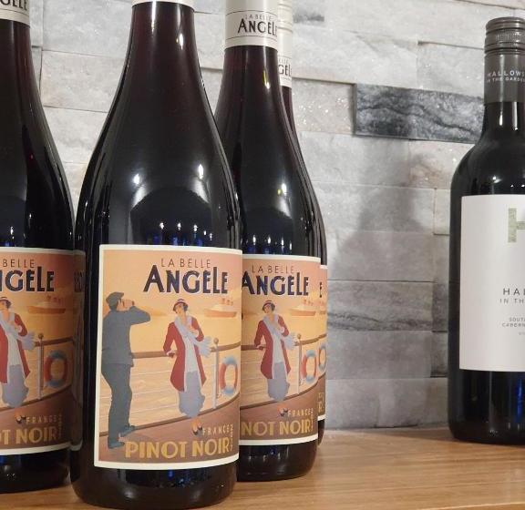 Empire Hotel Goulburn