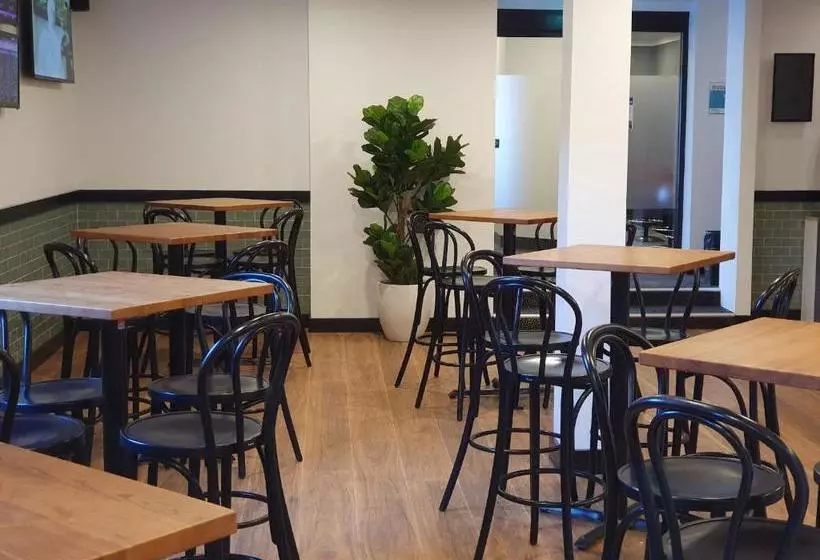 Empire Hotel Goulburn