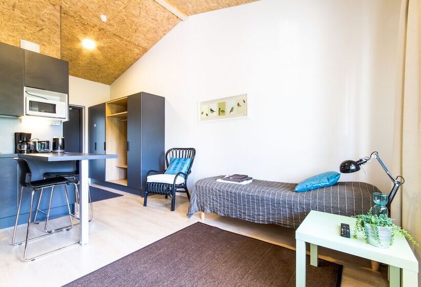 Forenom Apartments Espoo Lintuvaara