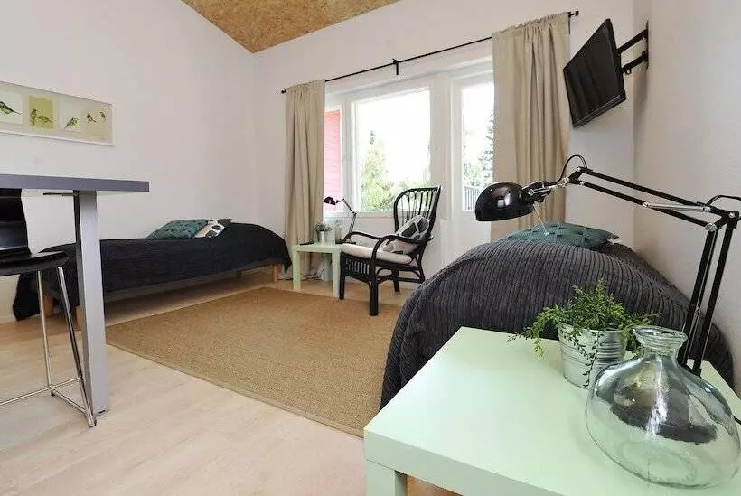 Forenom Apartments Espoo Lintuvaara