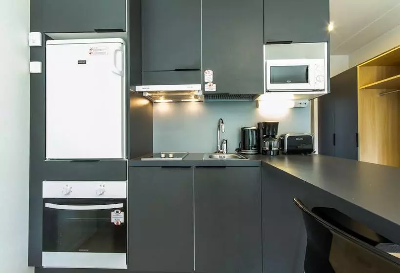 Forenom Apartments Espoo Lintuvaara