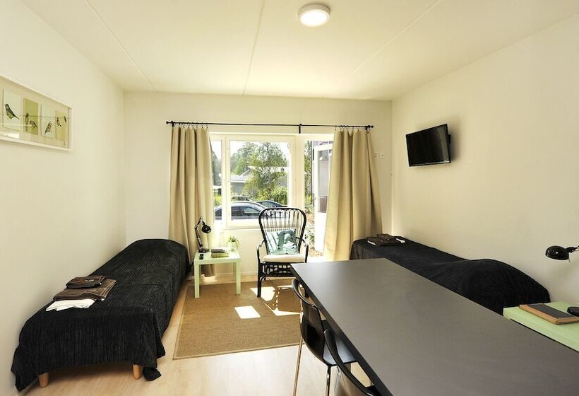 Forenom Apartments Espoo Lintuvaara