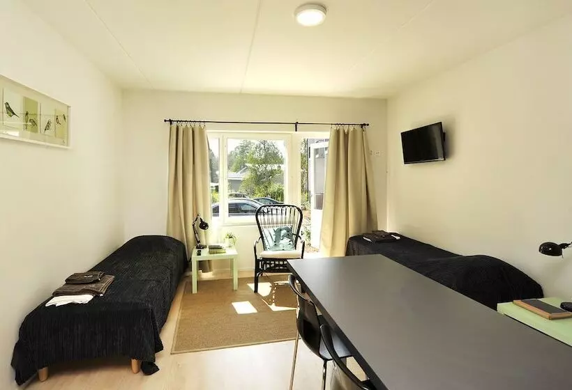 Forenom Apartments Espoo Lintuvaara