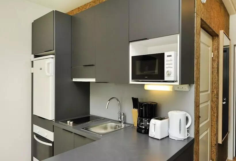 Forenom Apartments Espoo Lintuvaara