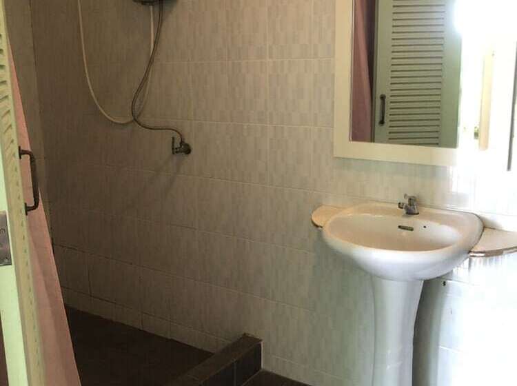 호텔 Bamboo House Resort