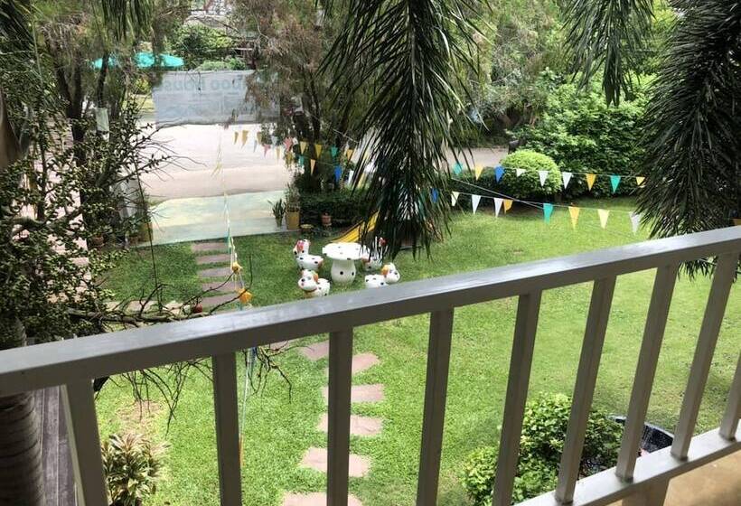 호텔 Bamboo House Resort