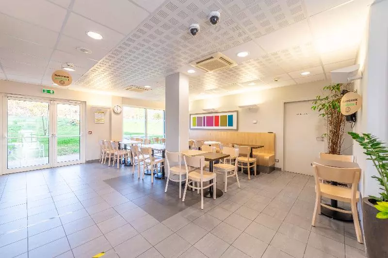 B&b Hotel Lieusaint Carré Sénart