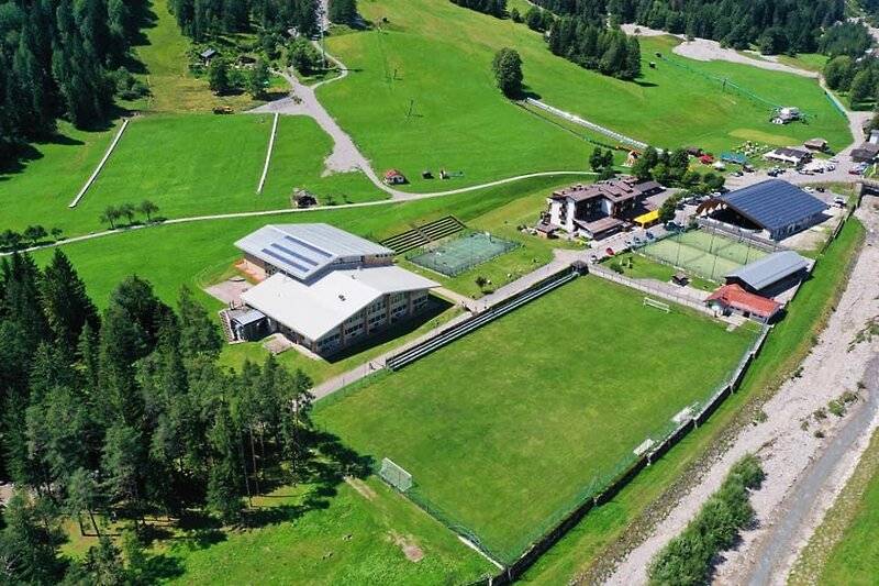 בית מלון כפרי Davost