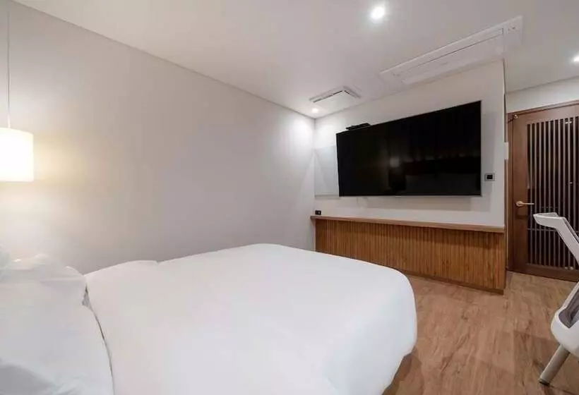 Simjak Hotel Dongtan By Aank