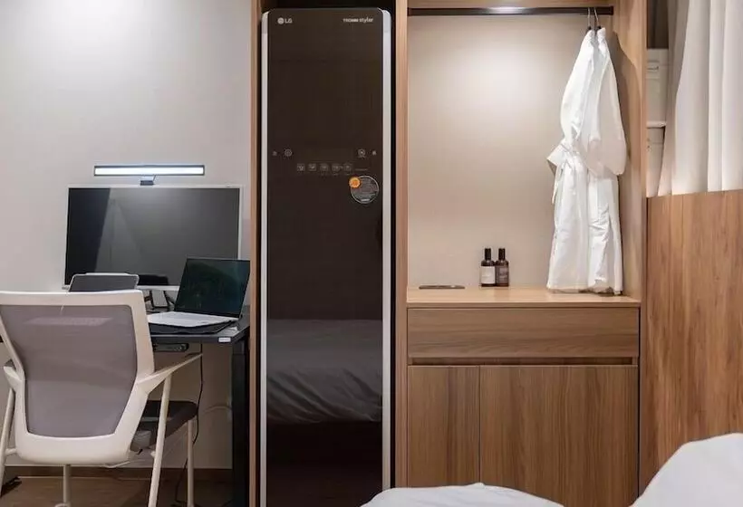 Simjak Hotel Dongtan By Aank