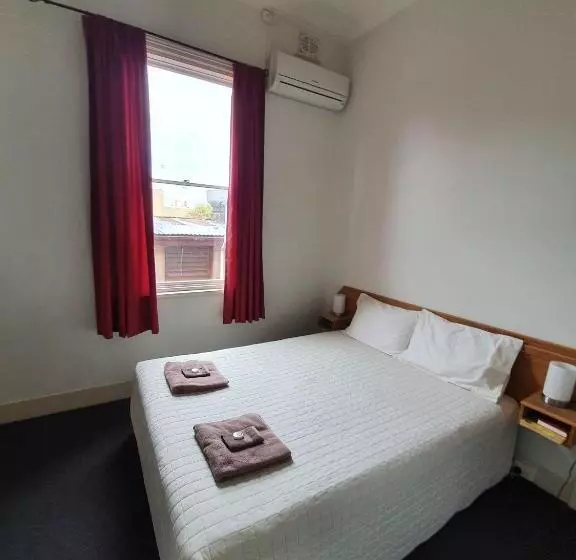 Empire Hotel Goulburn